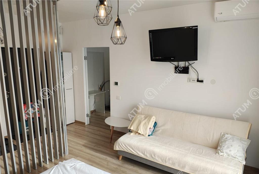 Apartament o camera balcon si loc parcare etaj 2 zona Brosca