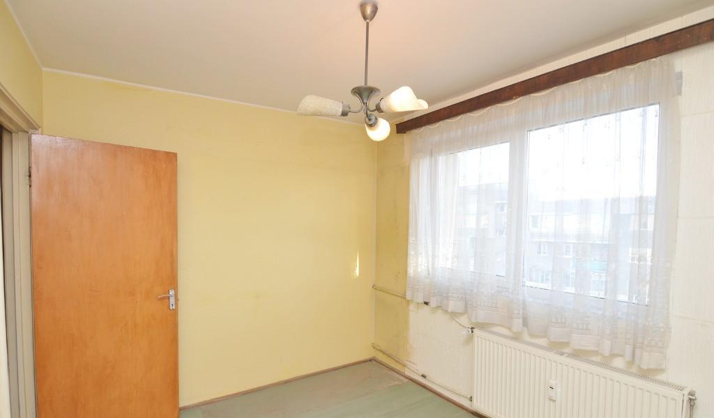 Apartament 3 Camere Drumul Taberei Localizare Excelenta
