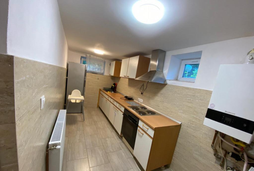 Apartament 2 camere zona Sub Arini Sibiu