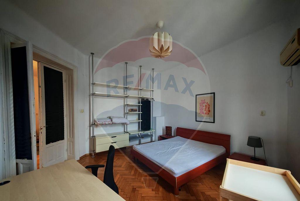 Apartament 3 camere zona Universitate Cavafii Vechi