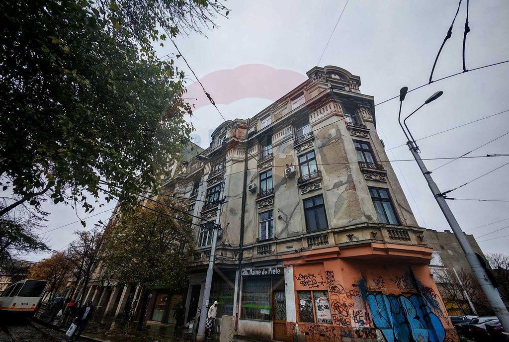 Apartament 3 camere zona Universitate Cavafii Vechi