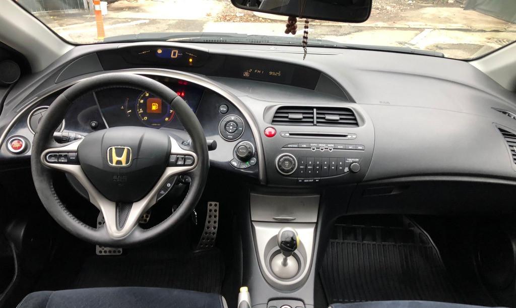 Honda Civic 2008 1 8 4 750 eur