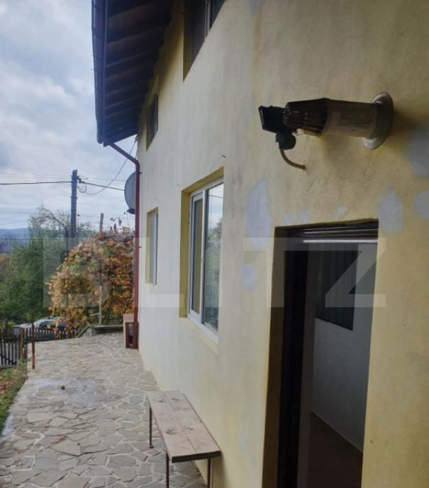 Casa cu etaj Teren Cornu ph
