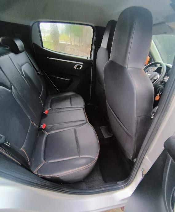 Dacia Spring autoturism 8 200 eur