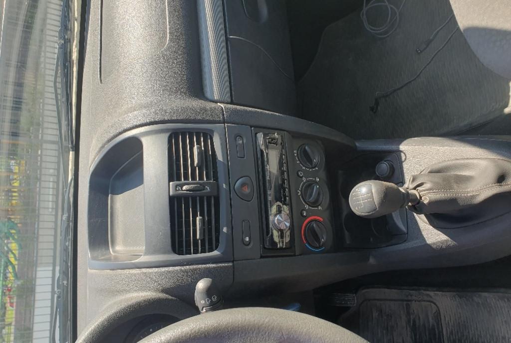 Renaut clio Yahoo 2012 1 900 eur