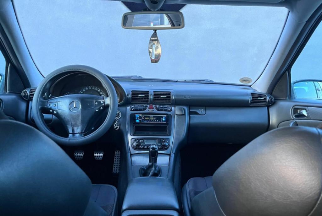 Mercedes-Benz c180 kompressor Avangarde euro 4 2 650 eur