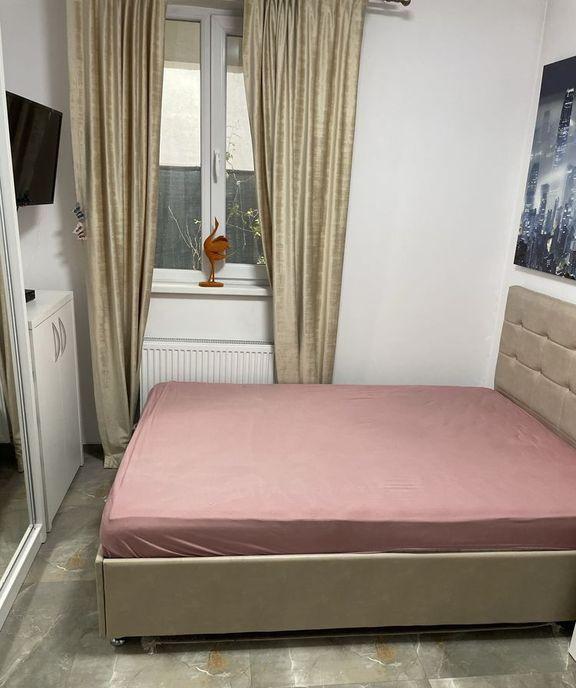 Apartament 3 camere rahova antiaeriana 61 mp