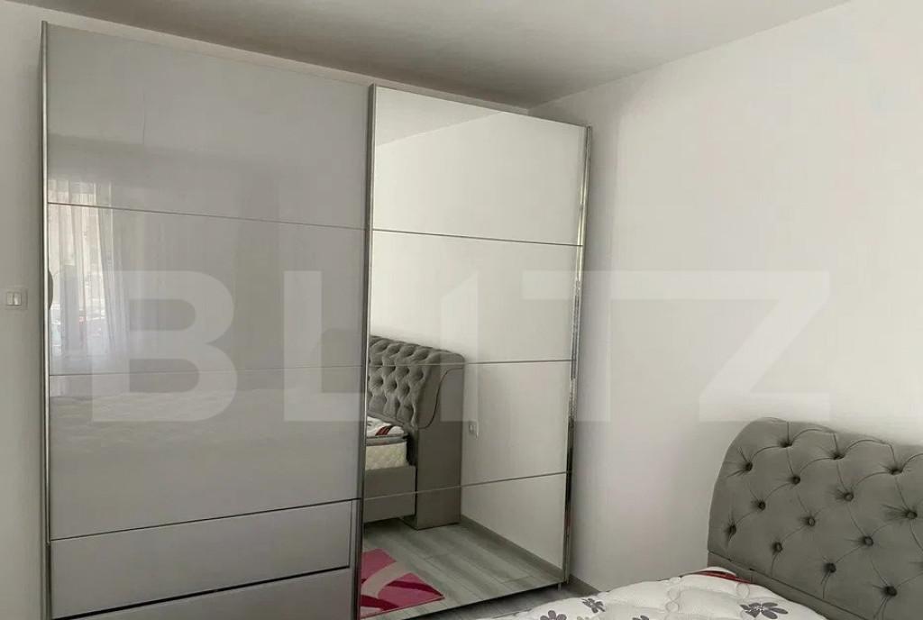 Apartament cu 4 camere pe 2 niveluri 85 mp Bloc Nou zona M