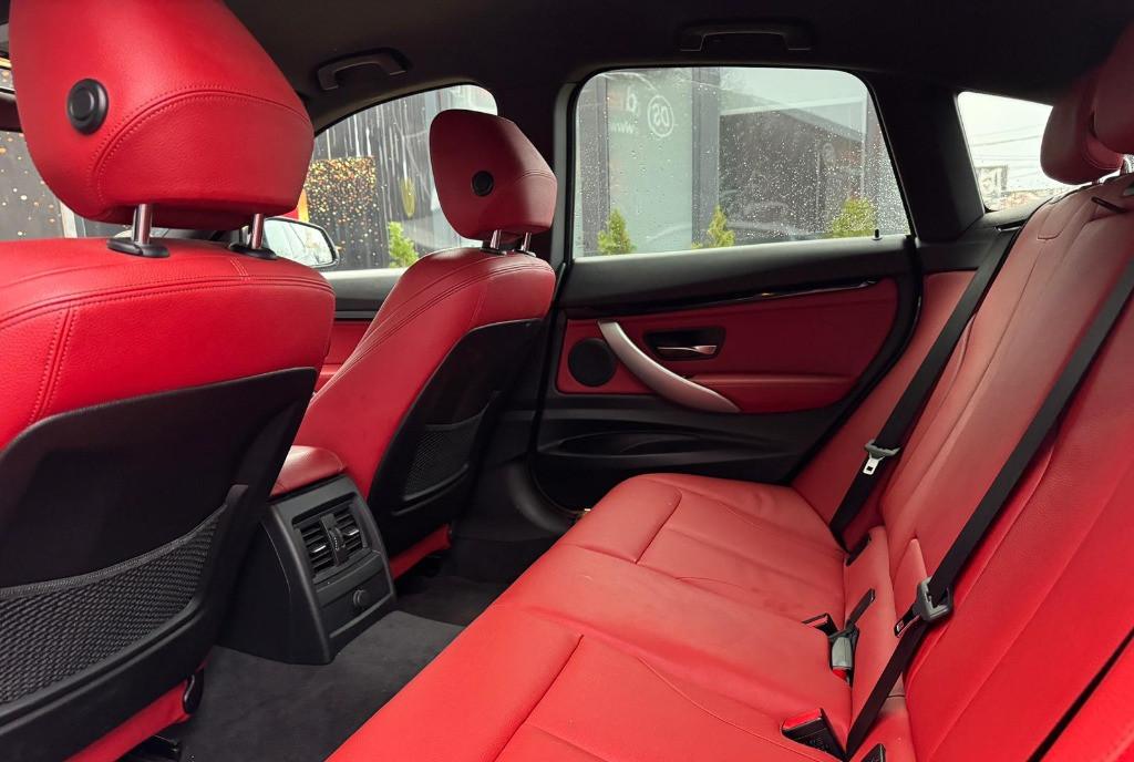 Bmw seria 3 gt clima navi 4x4 garantie 12 luni rate avans 0 15 499 eur