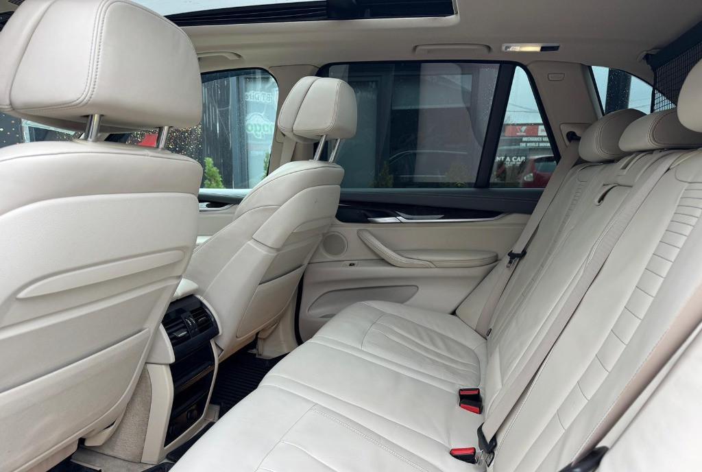 Bmw x5 pachet m clima navi automat garantie 12 luni rate 19 999 eur