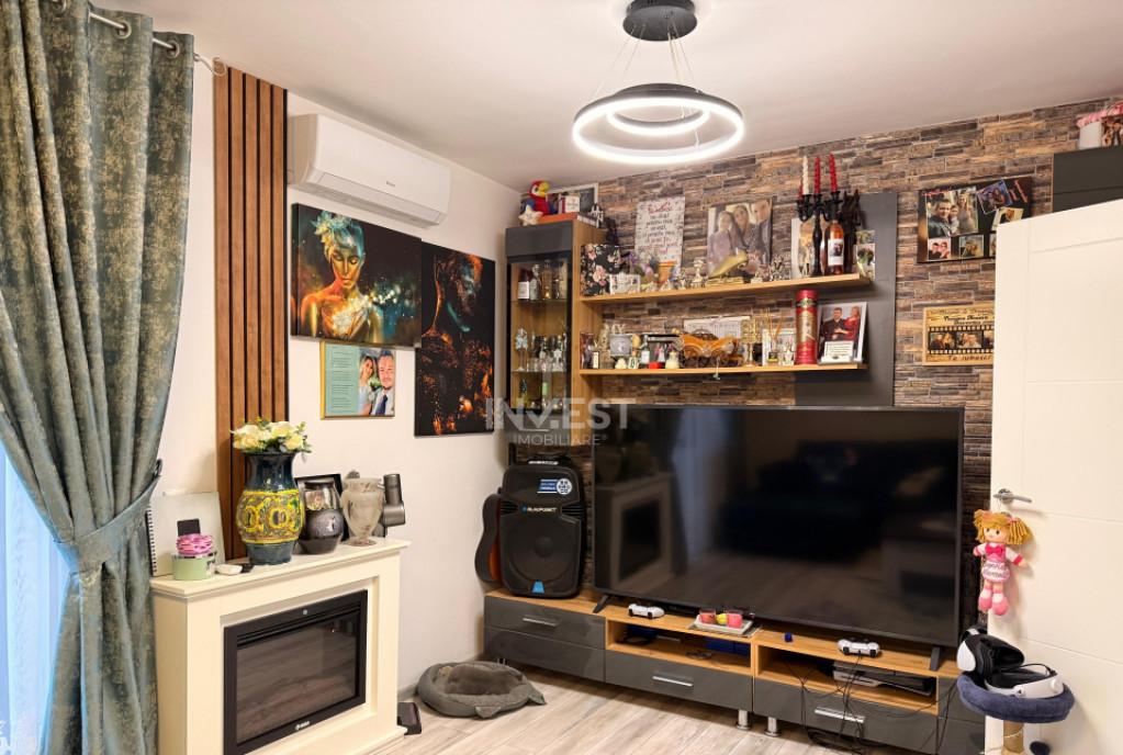 Apartament decomandat cu 2 camere etajul 1 mobilat utila