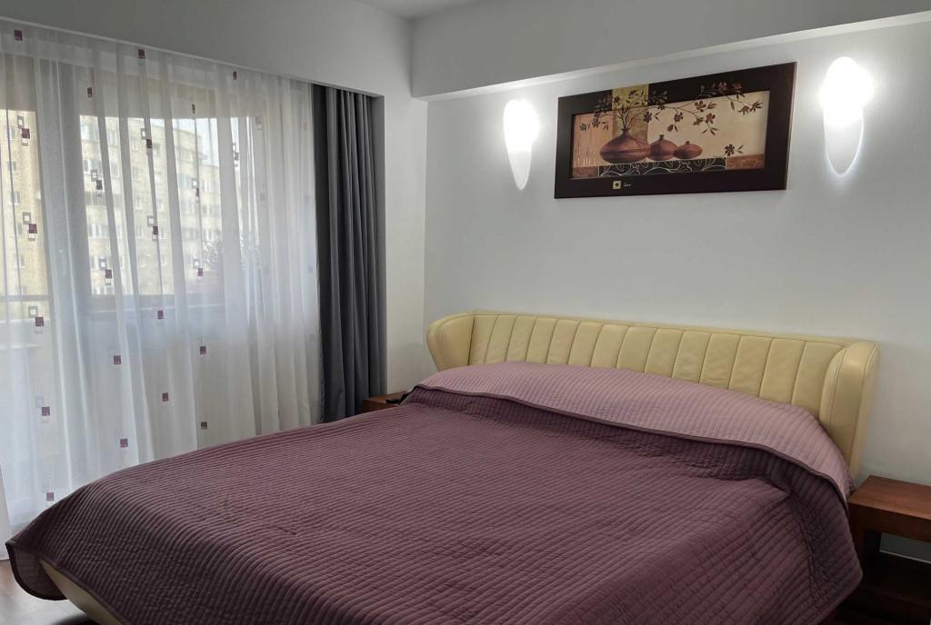 Apartament 2 camere bloc vila Piata Astra