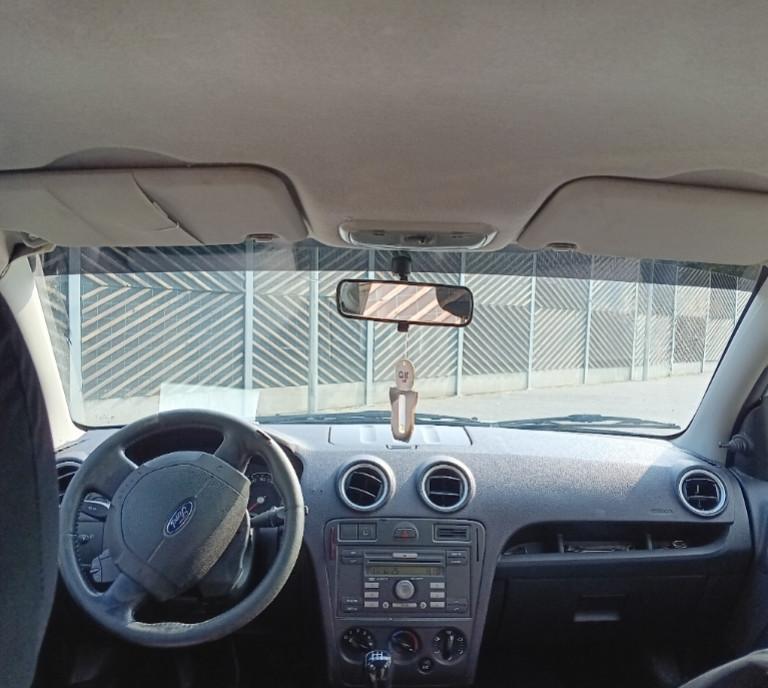 Ford Fusion 1 4 AN 2006 1 500 eur
