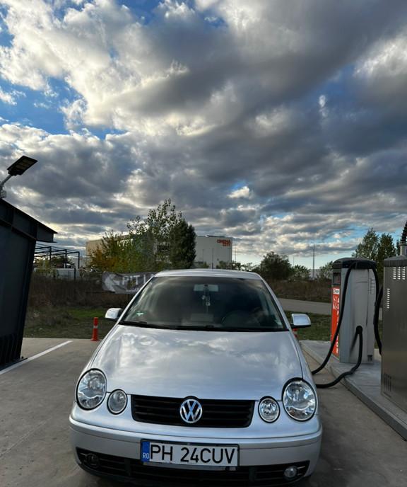 Polo 2002 1 4 4 000 lei