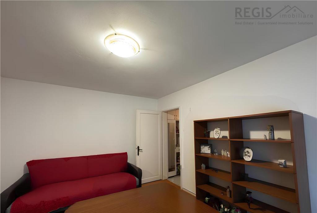 Apartament 4 camere decomandat zona Faget