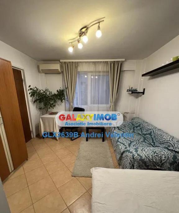 Garsoniera de Inchiriat zona Victoriei Titulescu Piata V