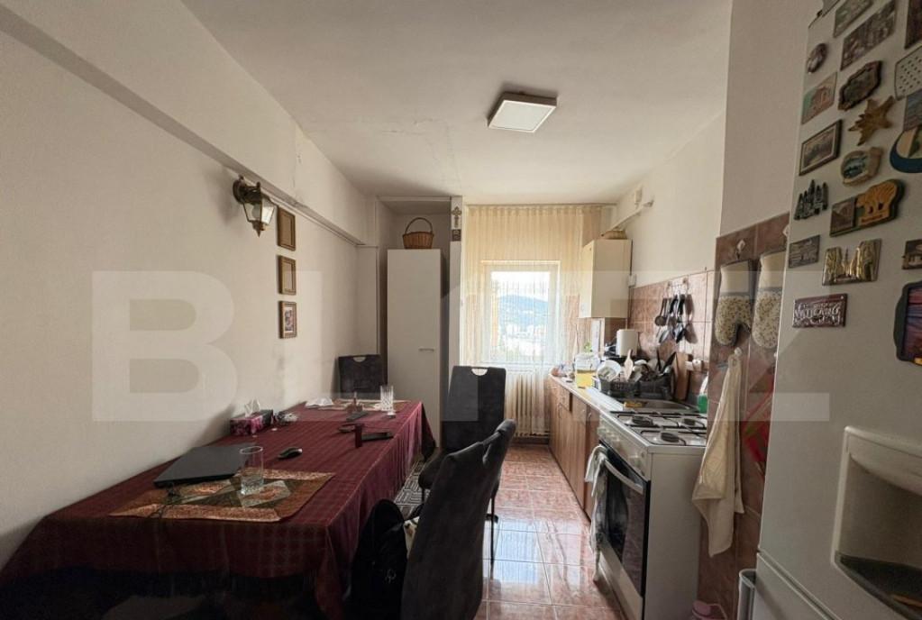 Apartament de 2 camere 98 mp zona Popas Pacurari