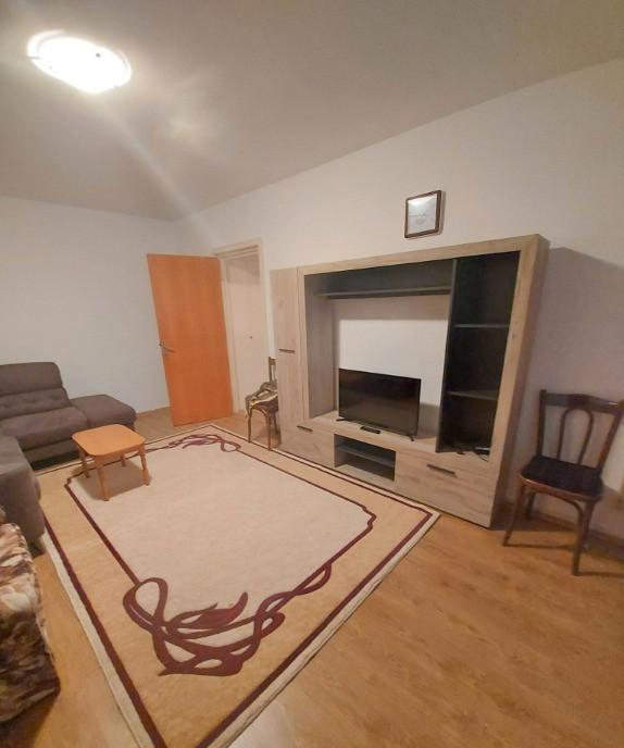 Apartament 1 camera D in Alexandru