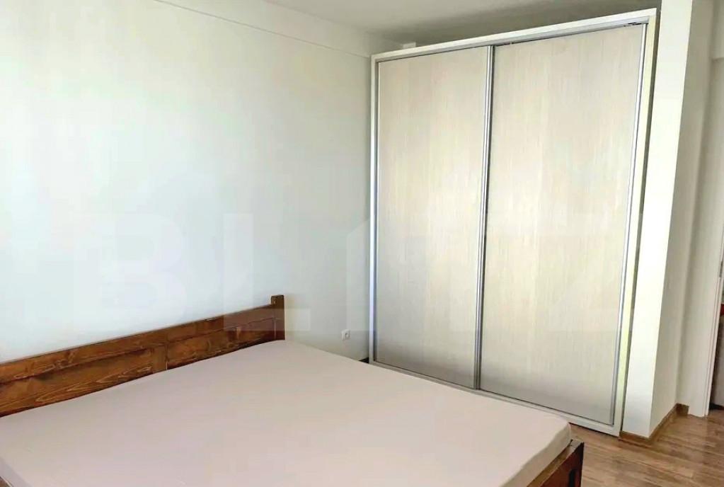 Apartament cu 3 camere 67 mp 2 balcoane etajul 2 parcare