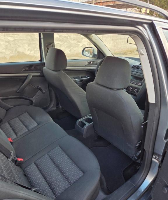 Skoda Octavia Classic 1 2 TSI ndash 2012 ndash un singur proprietar stare excelenta 4 300 eur