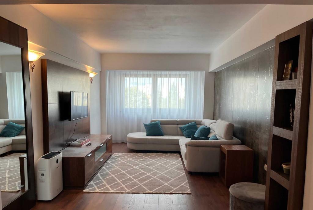 Apartament 3 camere renovat Centrul Civic afi