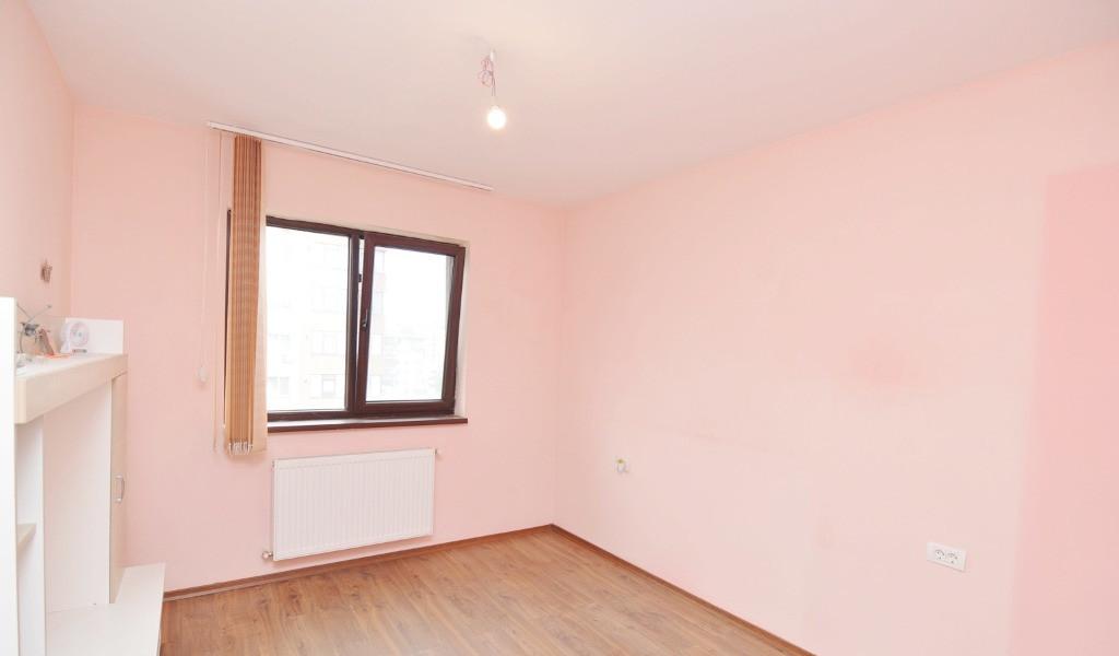 Apartament 2 Camere Militari Str Rezervelor Loc Parcare Inclus