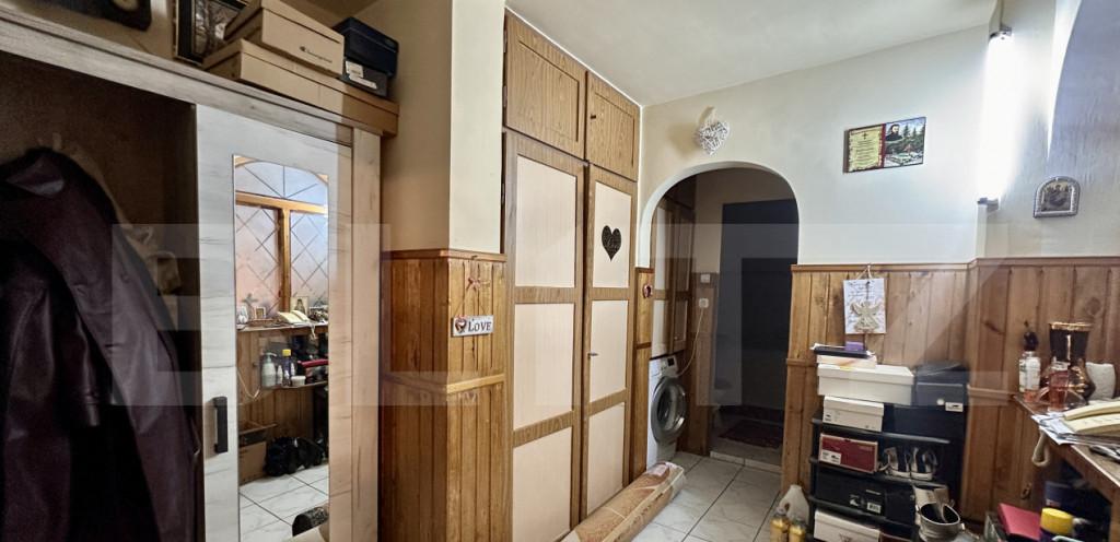 Apartament pb 2 camere mobilat si utilat etaj 1 parcare