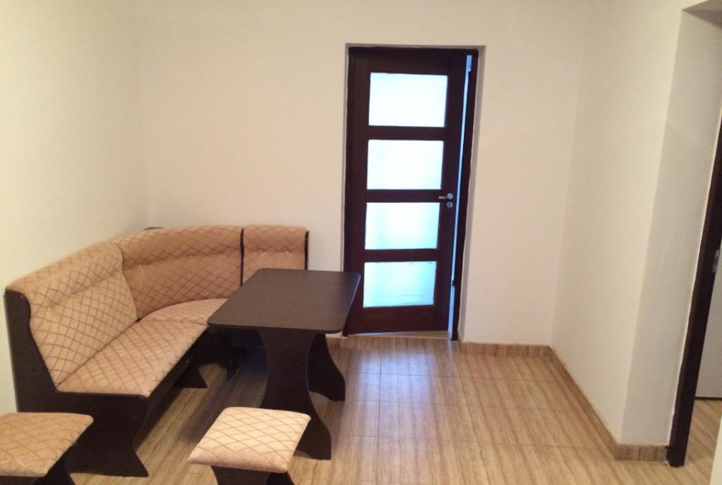 Ap 3 camere 2 baii cu doua dormitoare mari