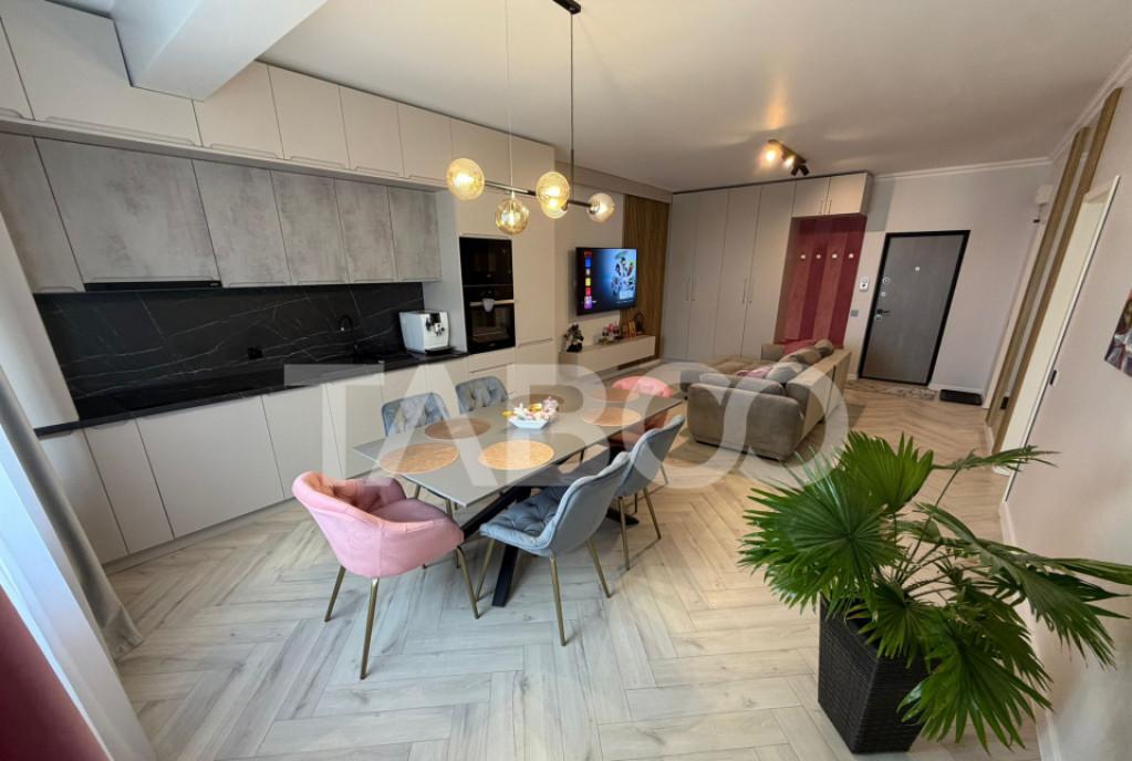 Apartament etaj intermediar la cheie premium balcon parcare