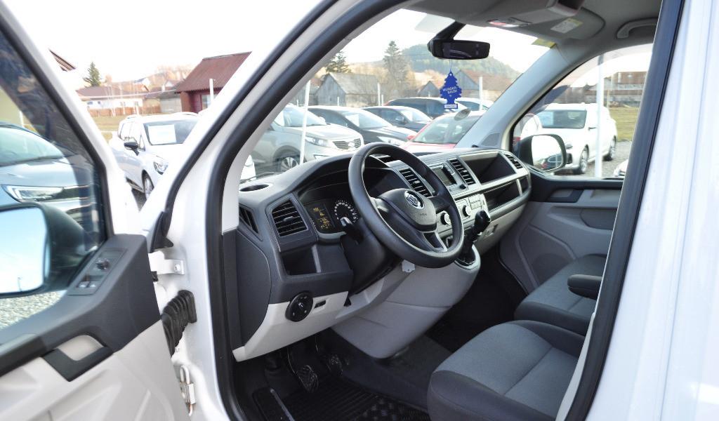 Volkswagen Transporter t6 8 1 2 0Tdi 16 550 eur