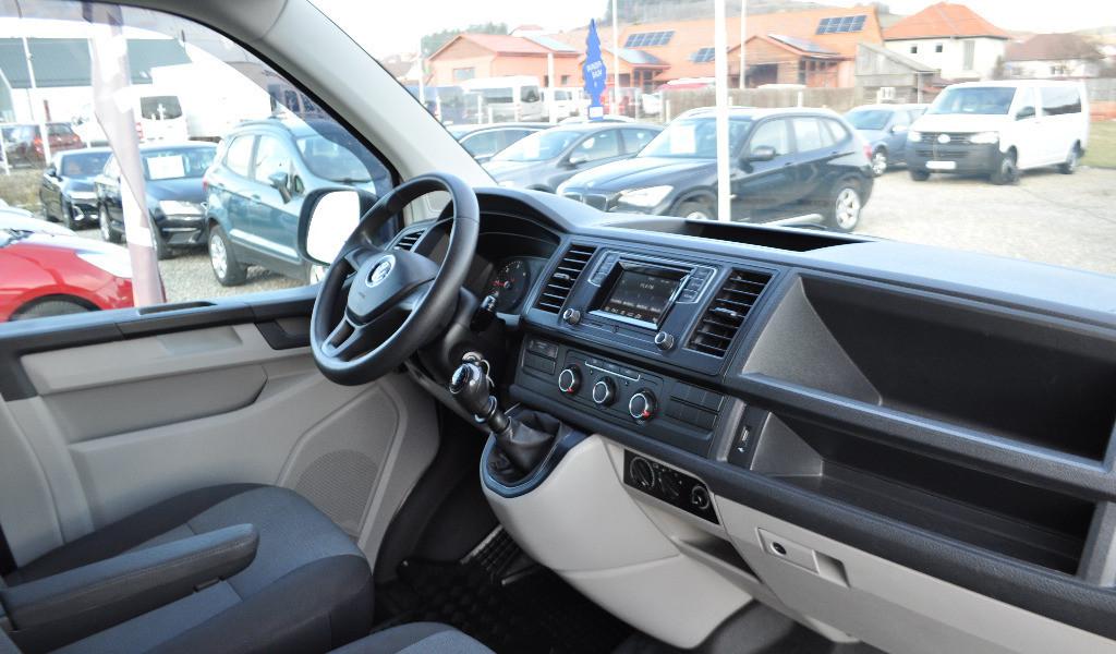 Volkswagen Transporter t6 8 1 2 0Tdi 16 550 eur