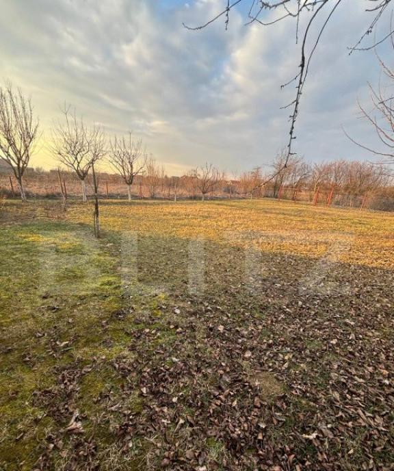 Apartament 4 camere decomandate parcare 90 mp zona Gradin