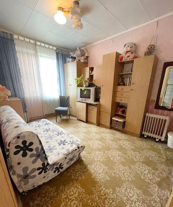 Apartament cu 4 camere de inchiriat in zona Manastur