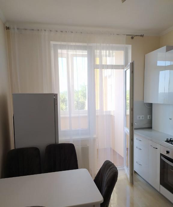 Apartament cu 4 camere de inchiriat in zona Manastur