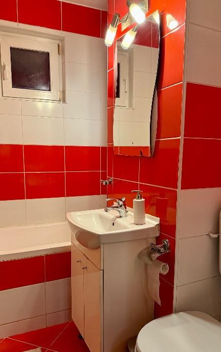 Apartament 3 camere Targu Mures zona Dambu Pietros