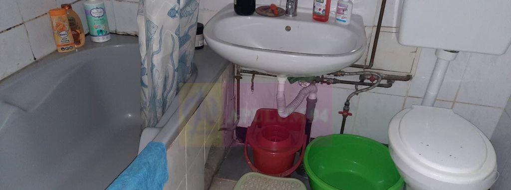 Vanzare apartament de 3 camere Dr Taberei Valea Oltului