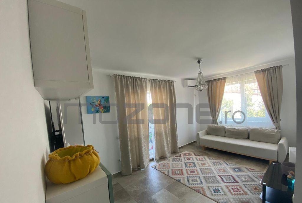 Apartament 3 camere langa Policlinica zona de case loc