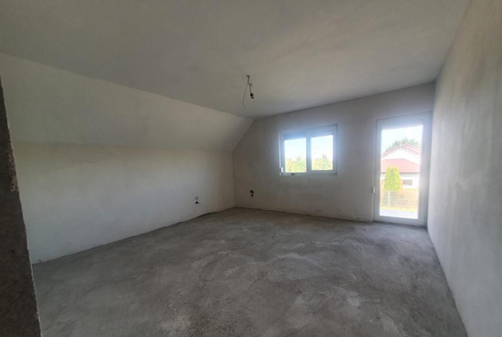 Casa de vanzare in Mosoaia sat Hintesti - 5 camere