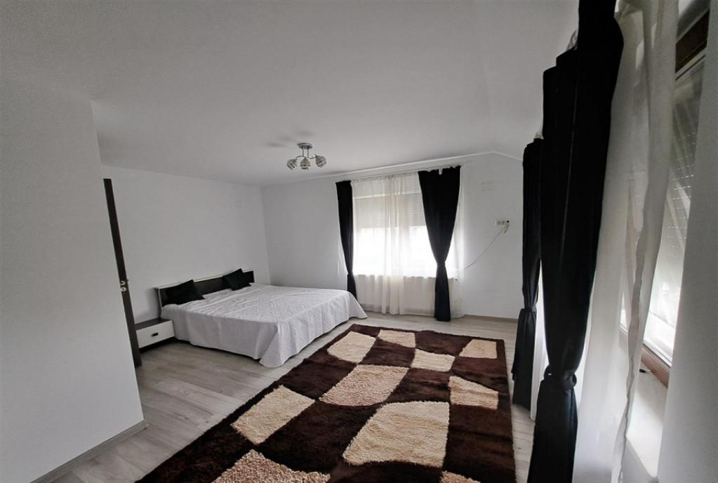 Casa 5 camere platou Trivale Zona Olteni