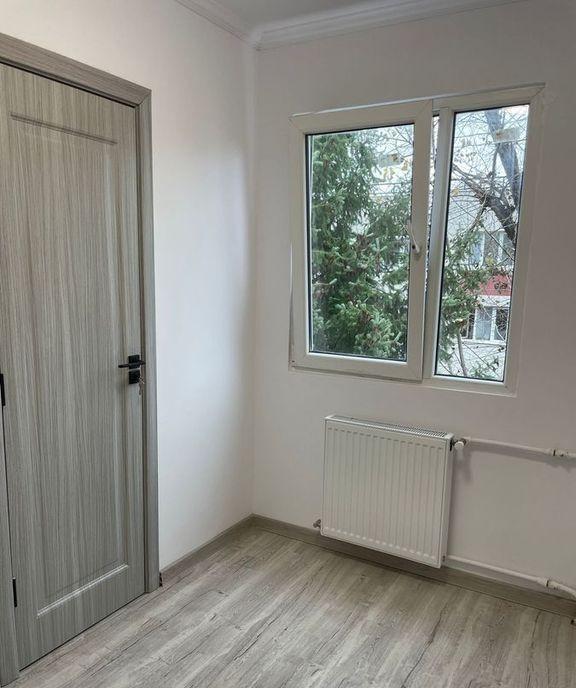 Apartament 3 camere 72mp renovat metrou Aparatorii Patriei