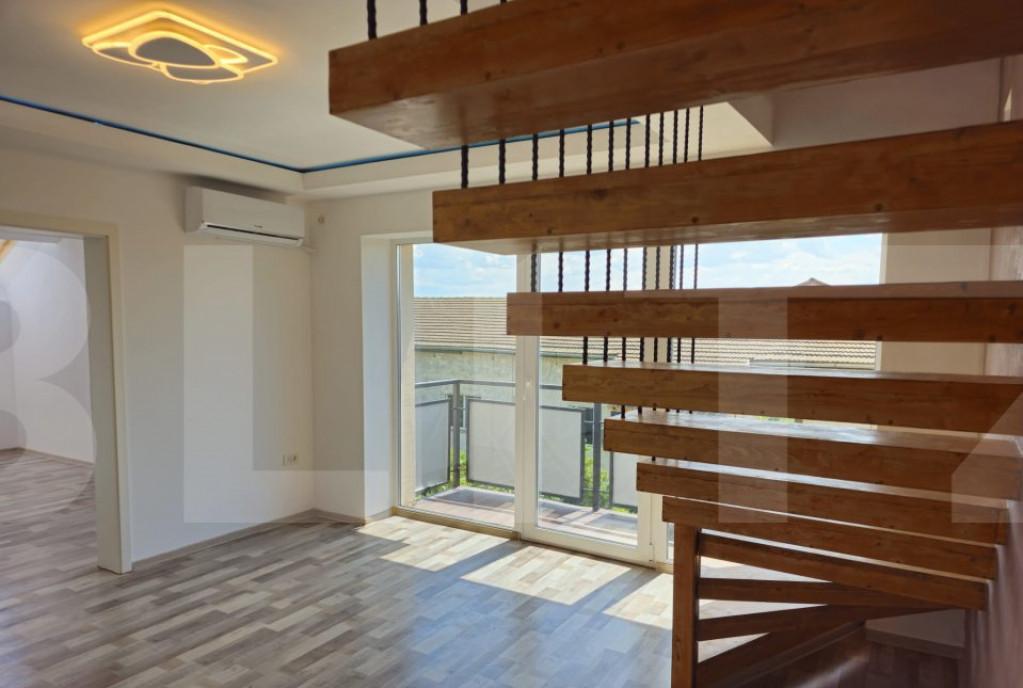 Apartament de vanzare cu 2 camere 56 47 mp zona Tractorul