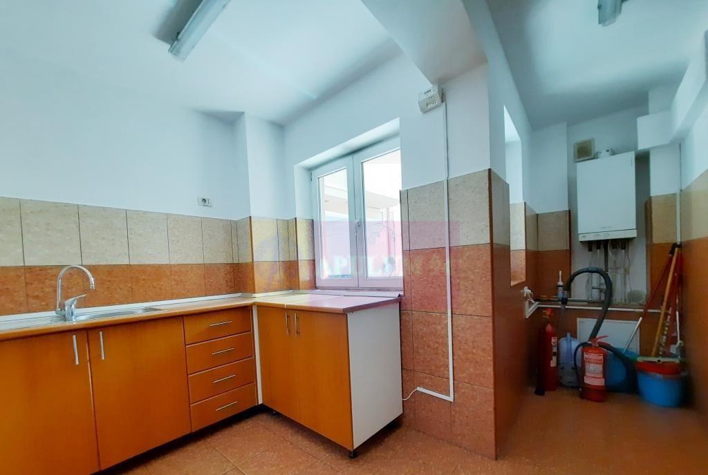 Casa P 1 la 5 minute de Metrou Piata Obor