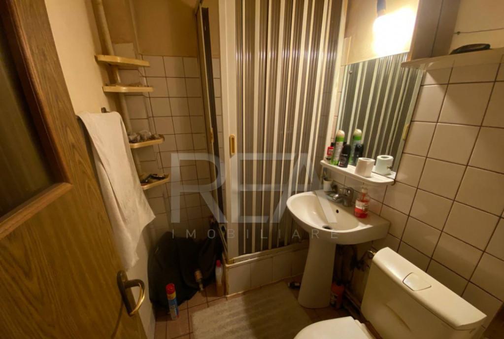 4 camere 93 mp Rahova Loc Parcare Boxa