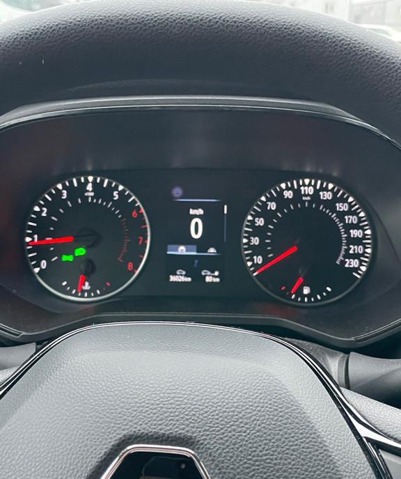 Renault Clio - 2022 8 950 eur