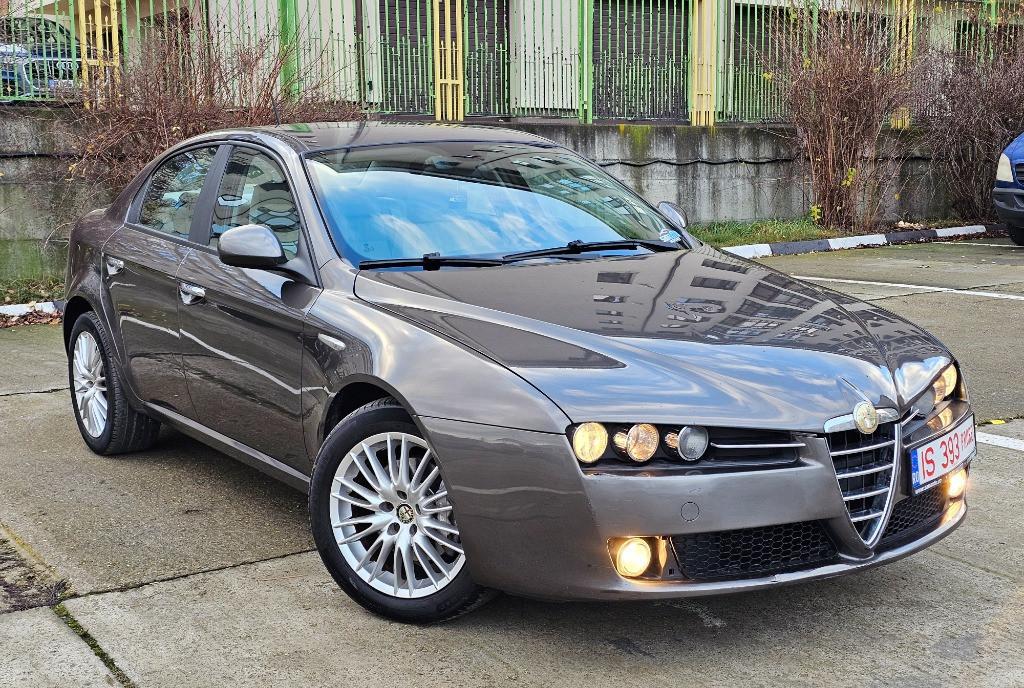 Alfa Romeo 159 2009 2 0 JTDM 170 CP euro 5 / RATE fara avans 4 490 eur