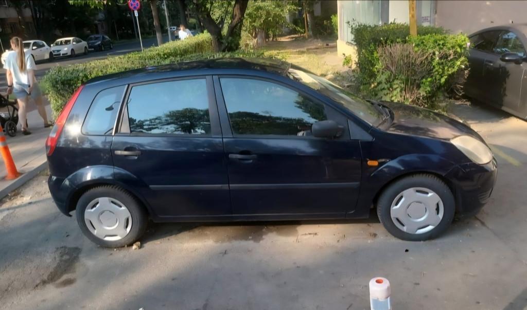 Ford Fiesta 2005 1 250 eur