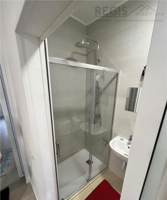 Apartament 3 camere renovat centru civic