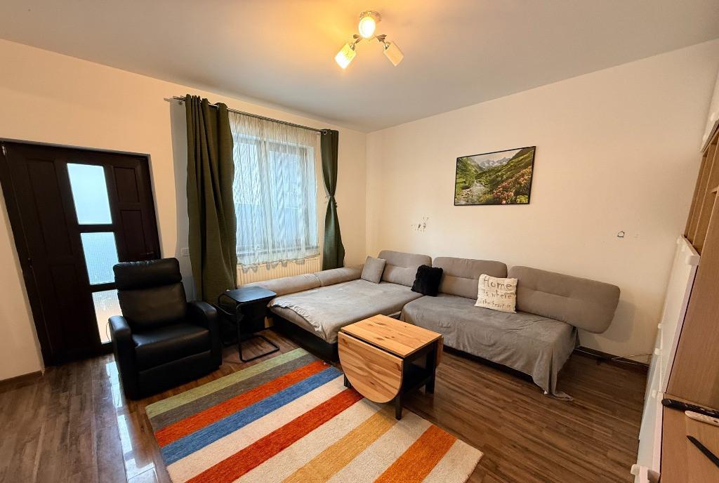 Duplex 100mp pozitionat central Sanpetru curte proprie proprietar