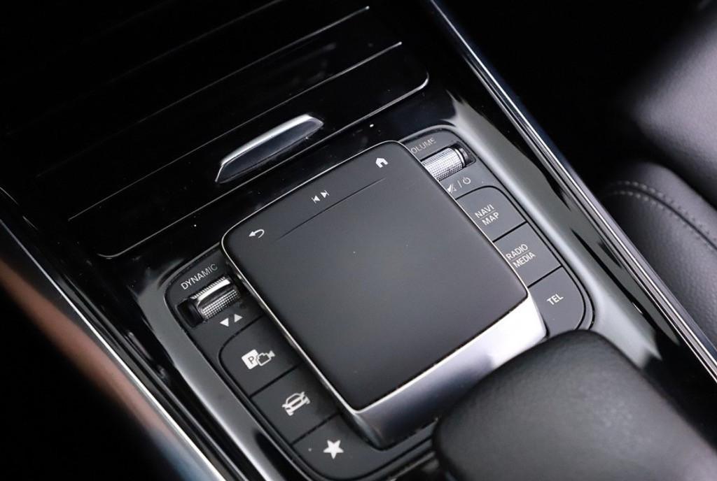 Mercedes-Benz GLA Meercedes-Benz GLA 200d 2020 TVA Deductibil 25 300 eur