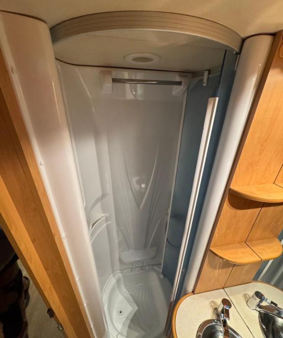 Rulota CARAVELAIR PRESTIGE 550 10 700 eur